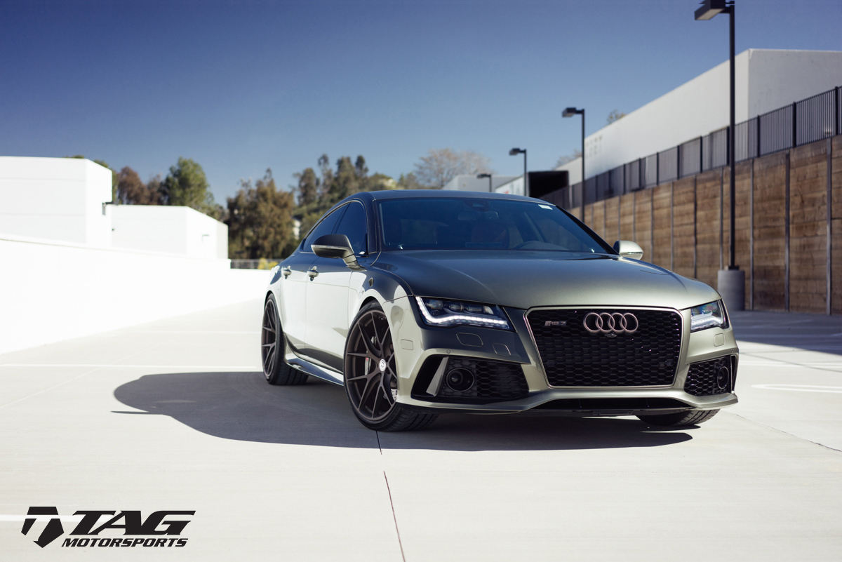 Audi Exclusive Cypress Green RS7 on 21