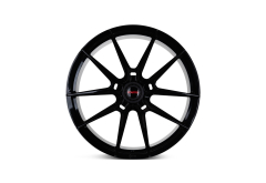 Novitec NF10 Center-Lock-Look Forged Wheel & Tire Package