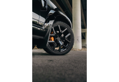 Urban Black Locking Wheel Nut Set for Defender