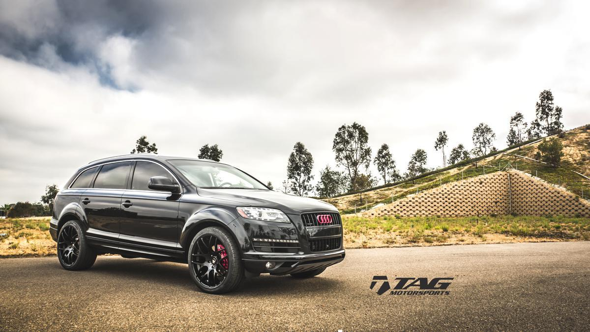 12' Q7 ON AG WHEELS