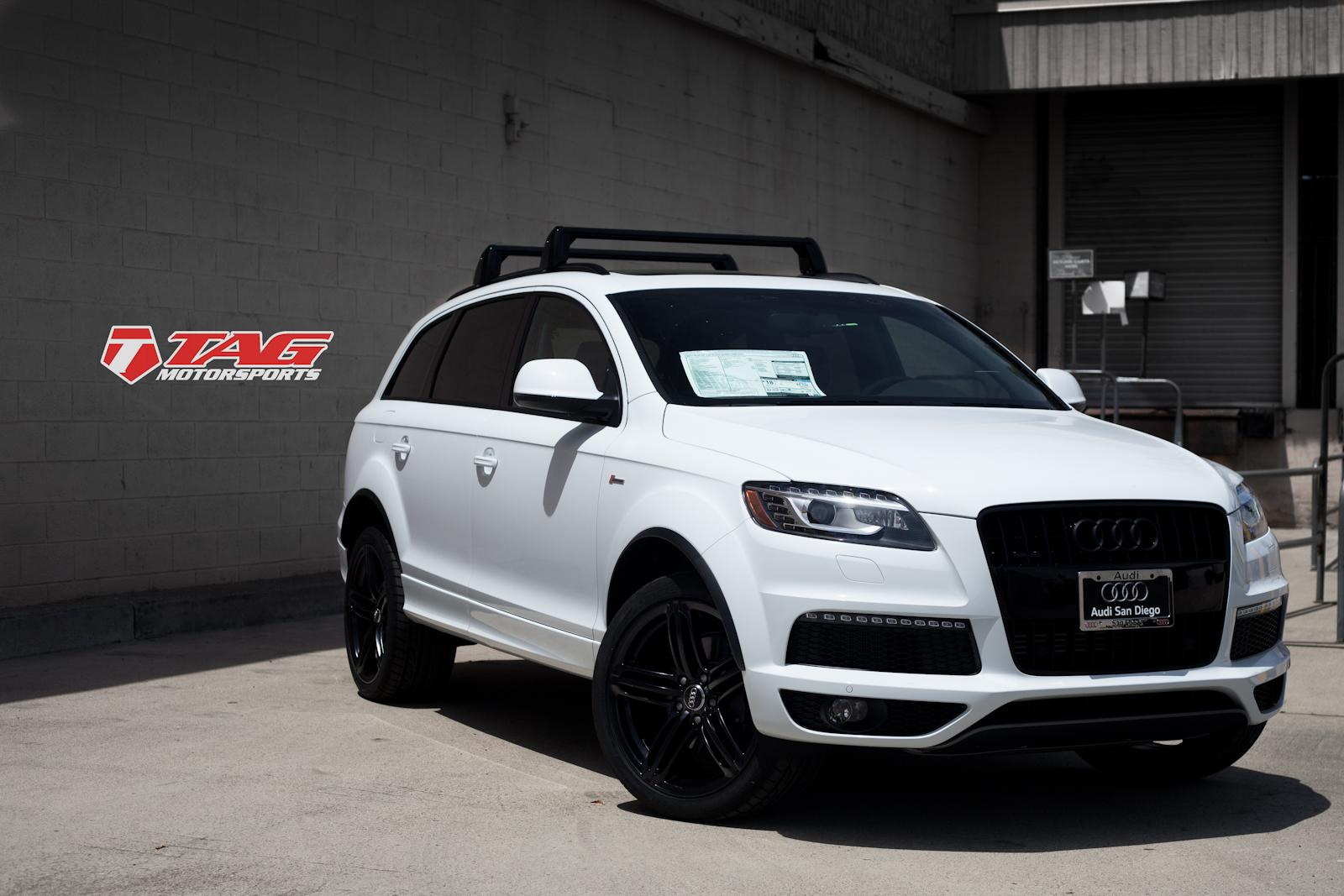 13' Q7 BLACKOUT