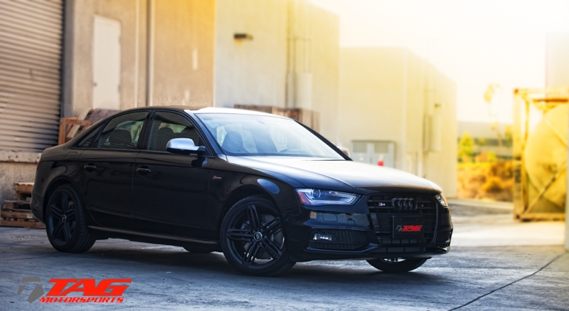 13' S4 BLACKOUT