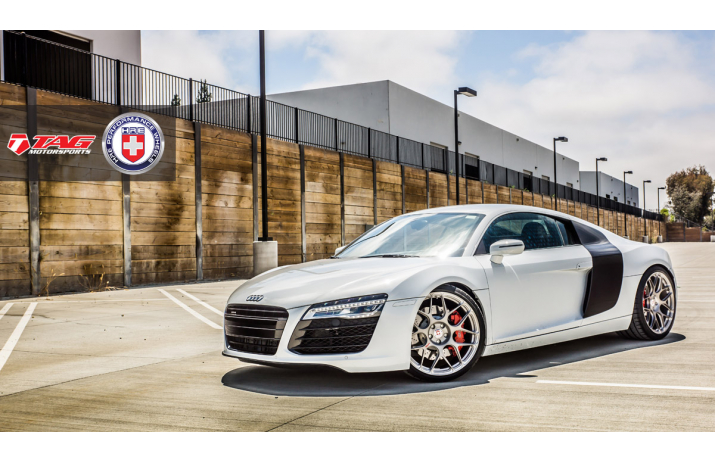 14' R8 ON HRE P40SC WHEELS