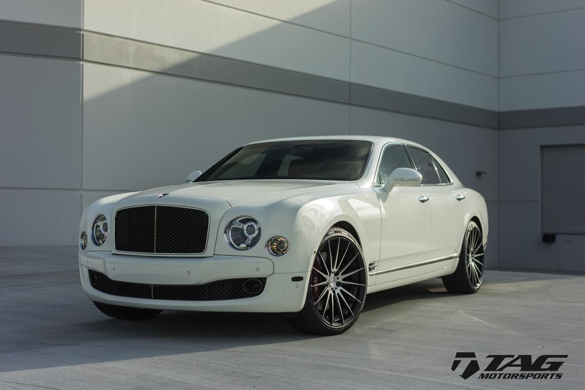 16' Mulsanne on 22" ADV15 MV2 Wheels