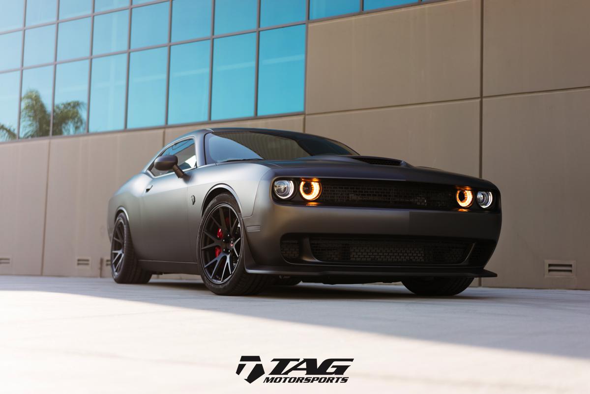 17' Dodge Challenger Hellcat on 20" Vossen VPS306