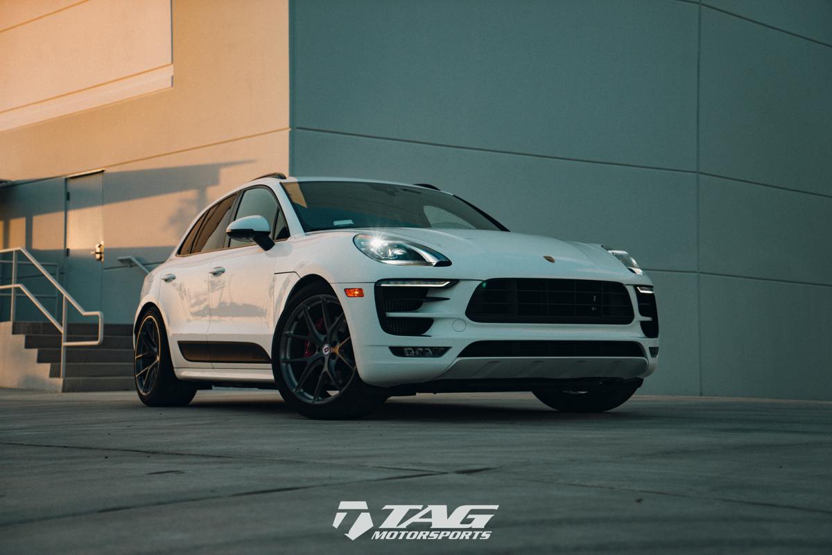 17' Macan GTS on HRE P101