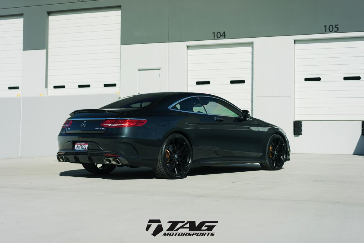 17' S65 Coupe on 22" HRE P204