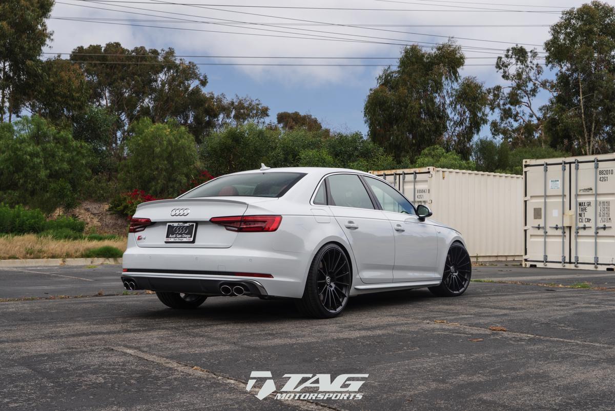 18' B9 S4 on 20" HRE FF15 Wheels