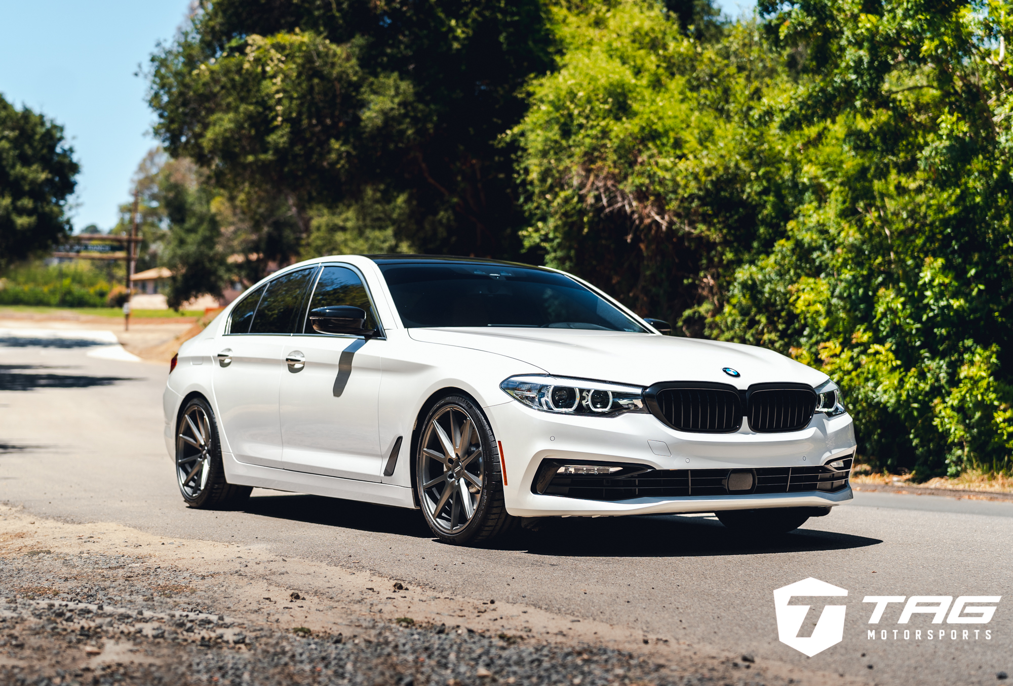 18' BMW 540i ON VOSSEN VFS-1 WHEELS AND H&R SPORT SPRINGS