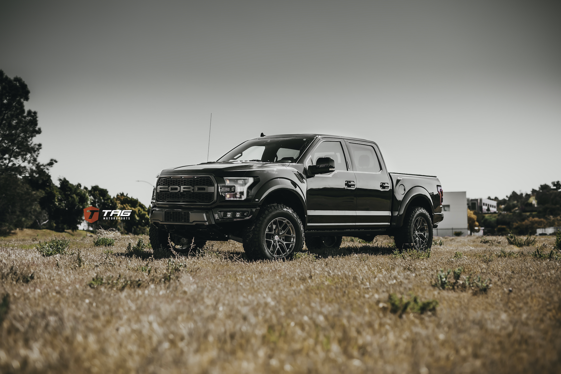 18' Raptor on HRE