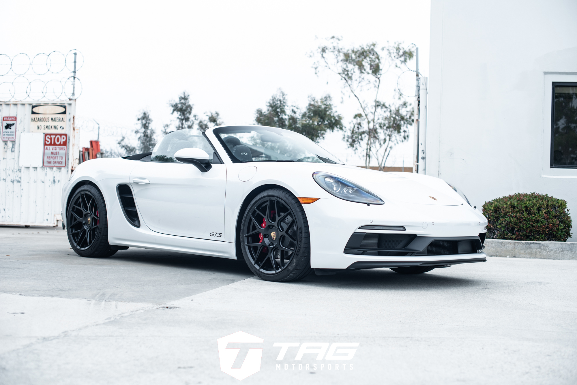 19' Boxster GTS on HRE FF01 Wheels