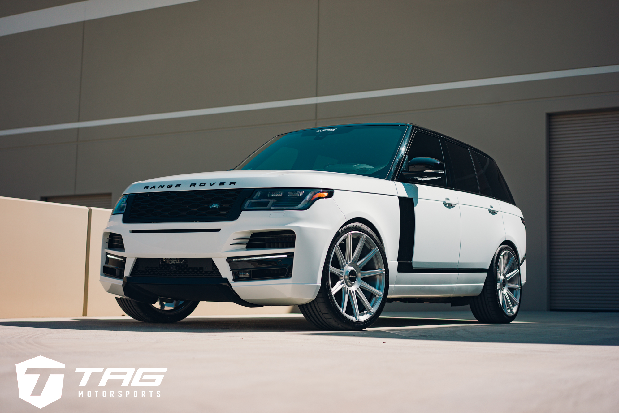 19' Range Rover on Vossen S17-12