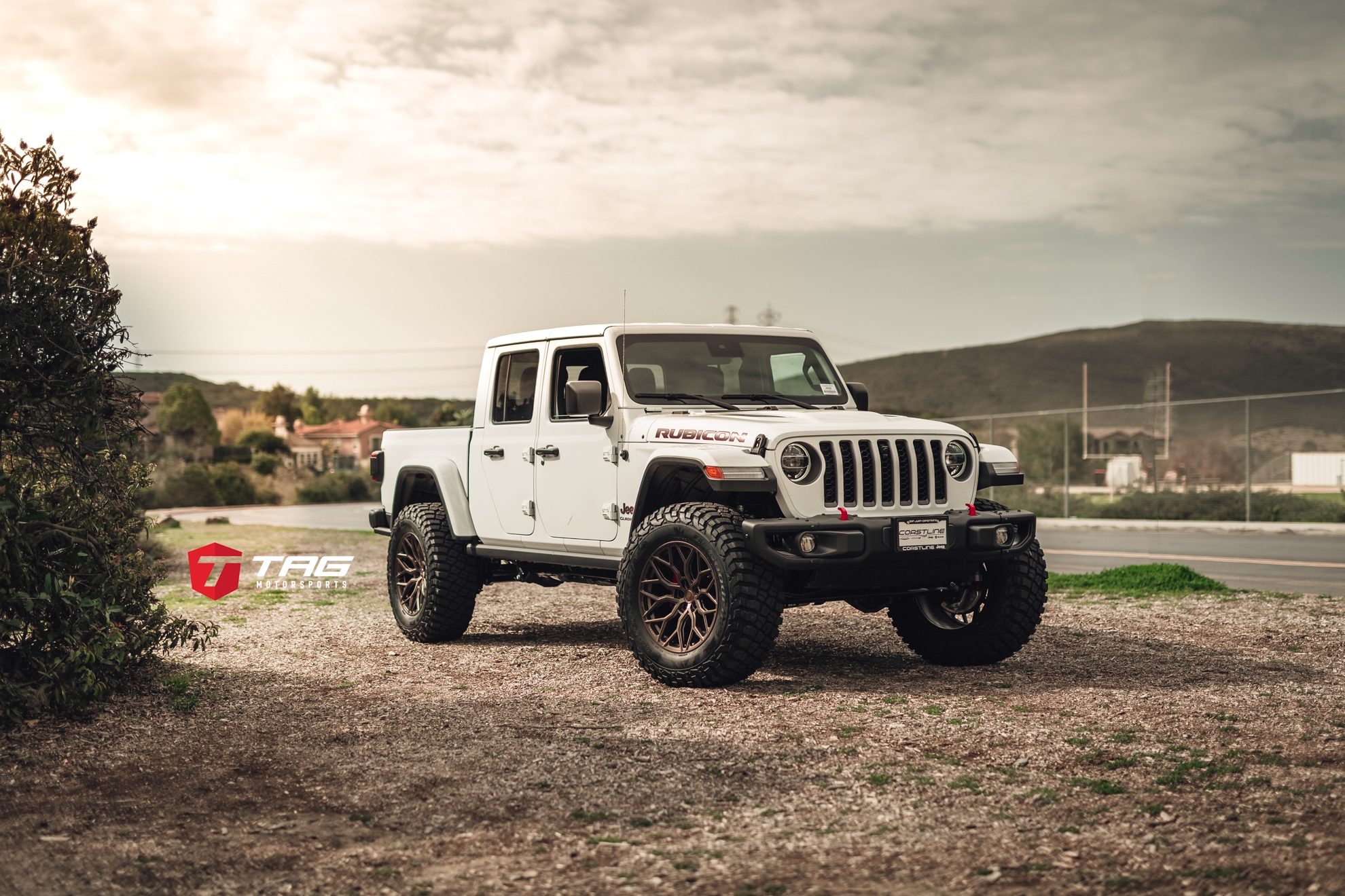 20' Gladiator Rubicon on Vossen HF-2 Wheels