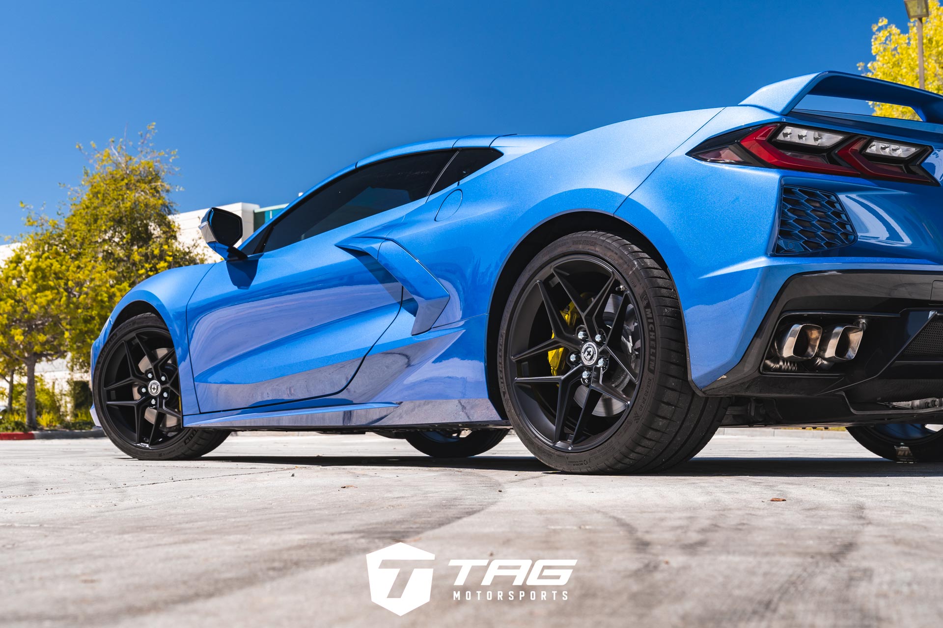 C8 Corvette on Flowform FF11 Wheels