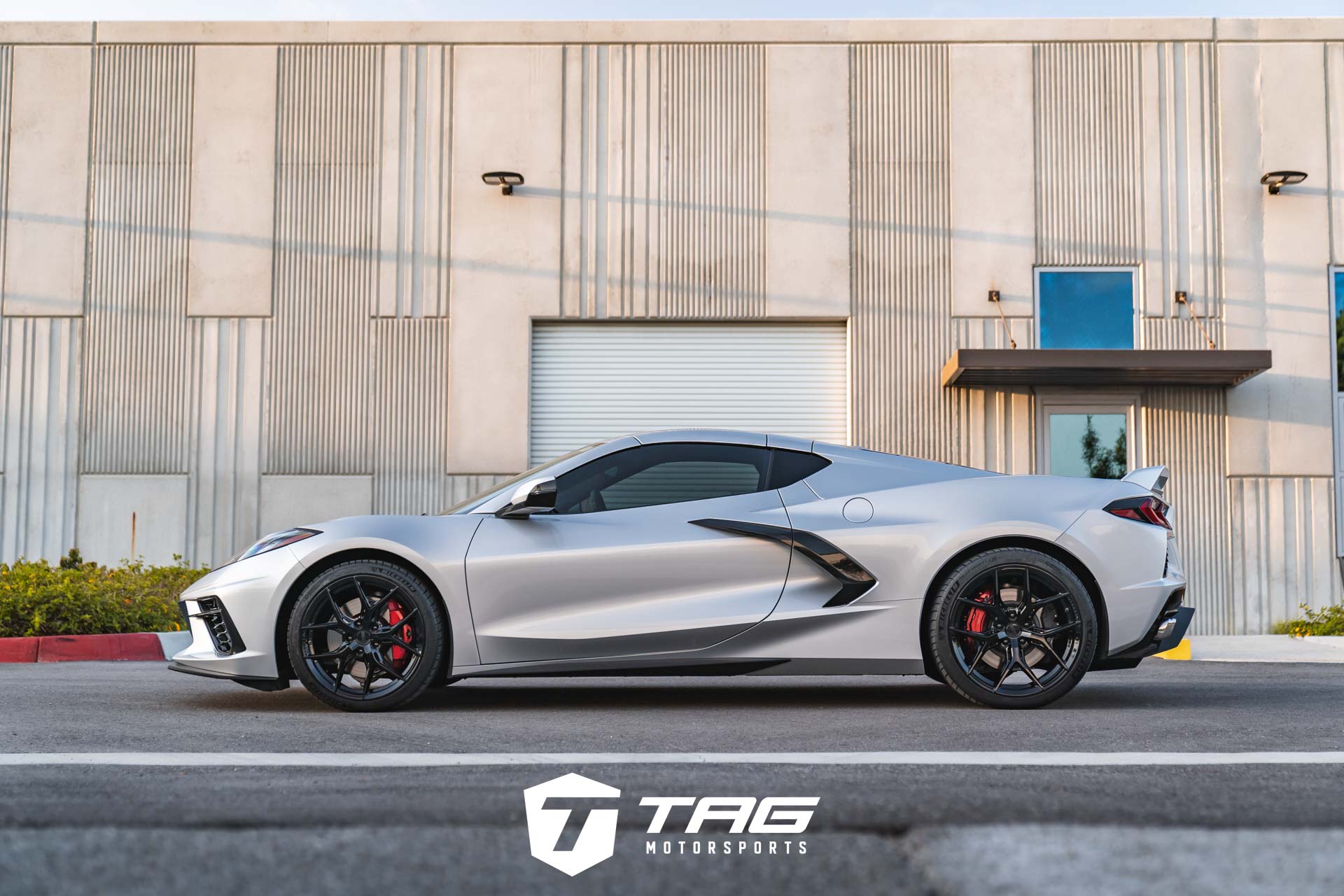 C8 Corvette on Vossen HF-5 Wheels