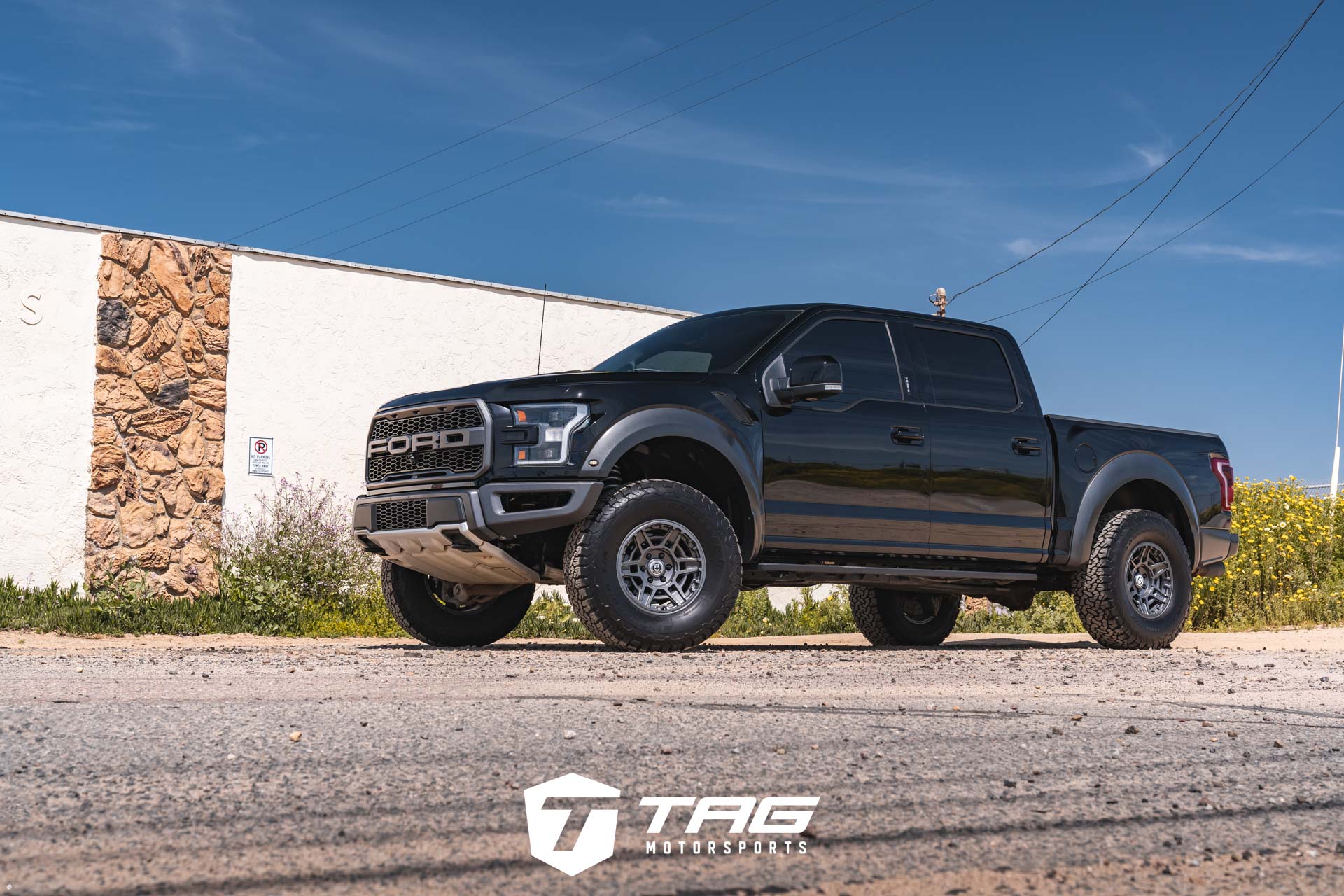 Raptor with FlowForm FT1s on Eibach Lift Kit