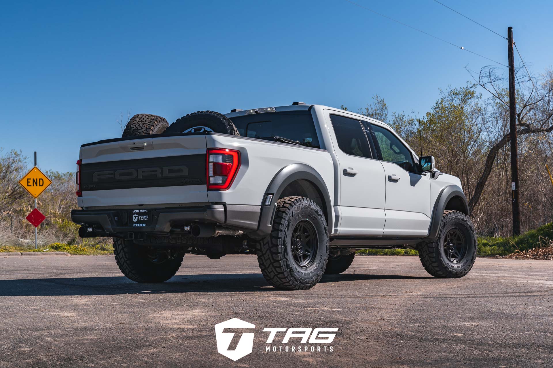 Raptor on Method 706 Wheels