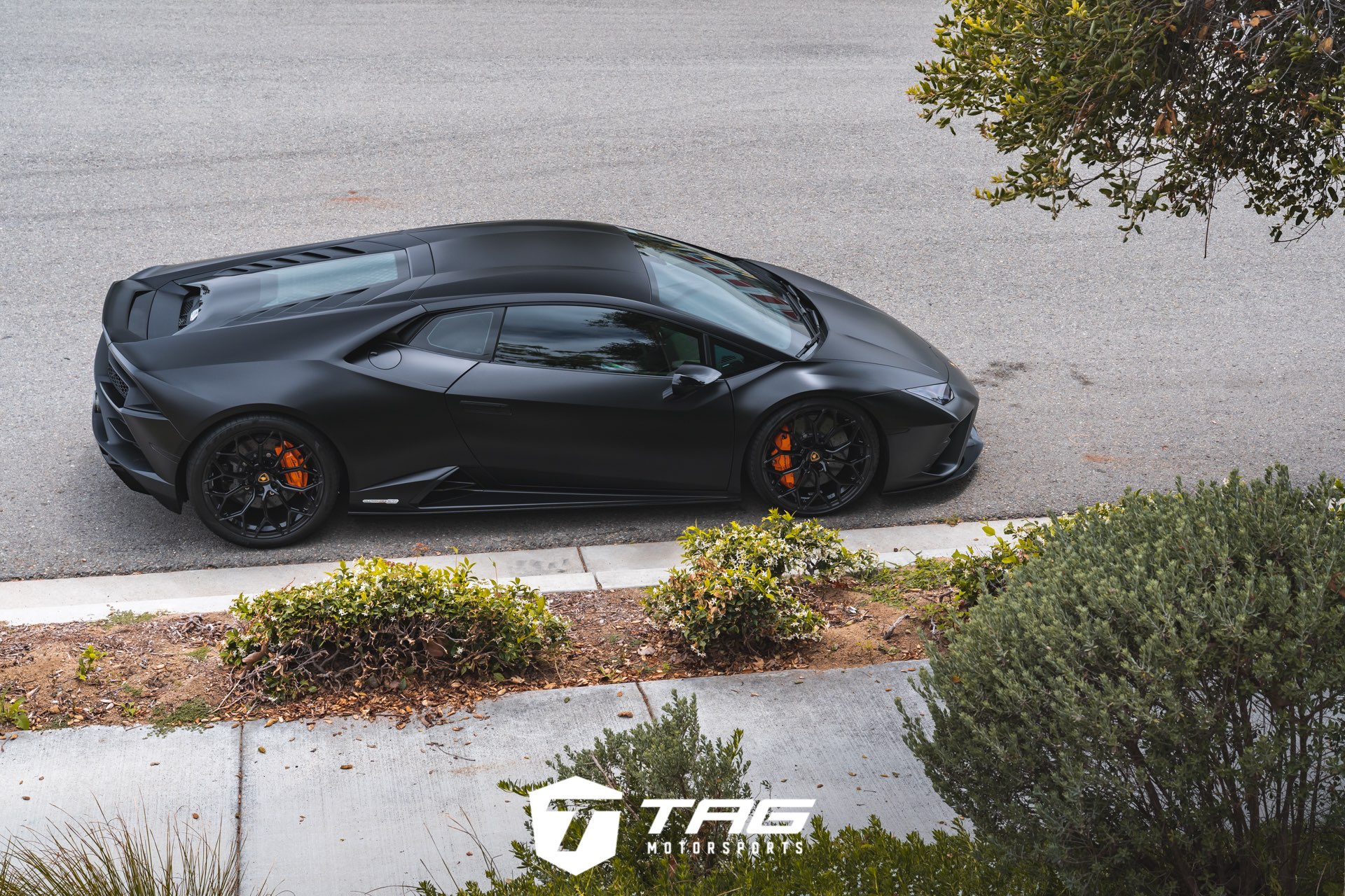 Huracan EVO with Novitec Springs and Spacers