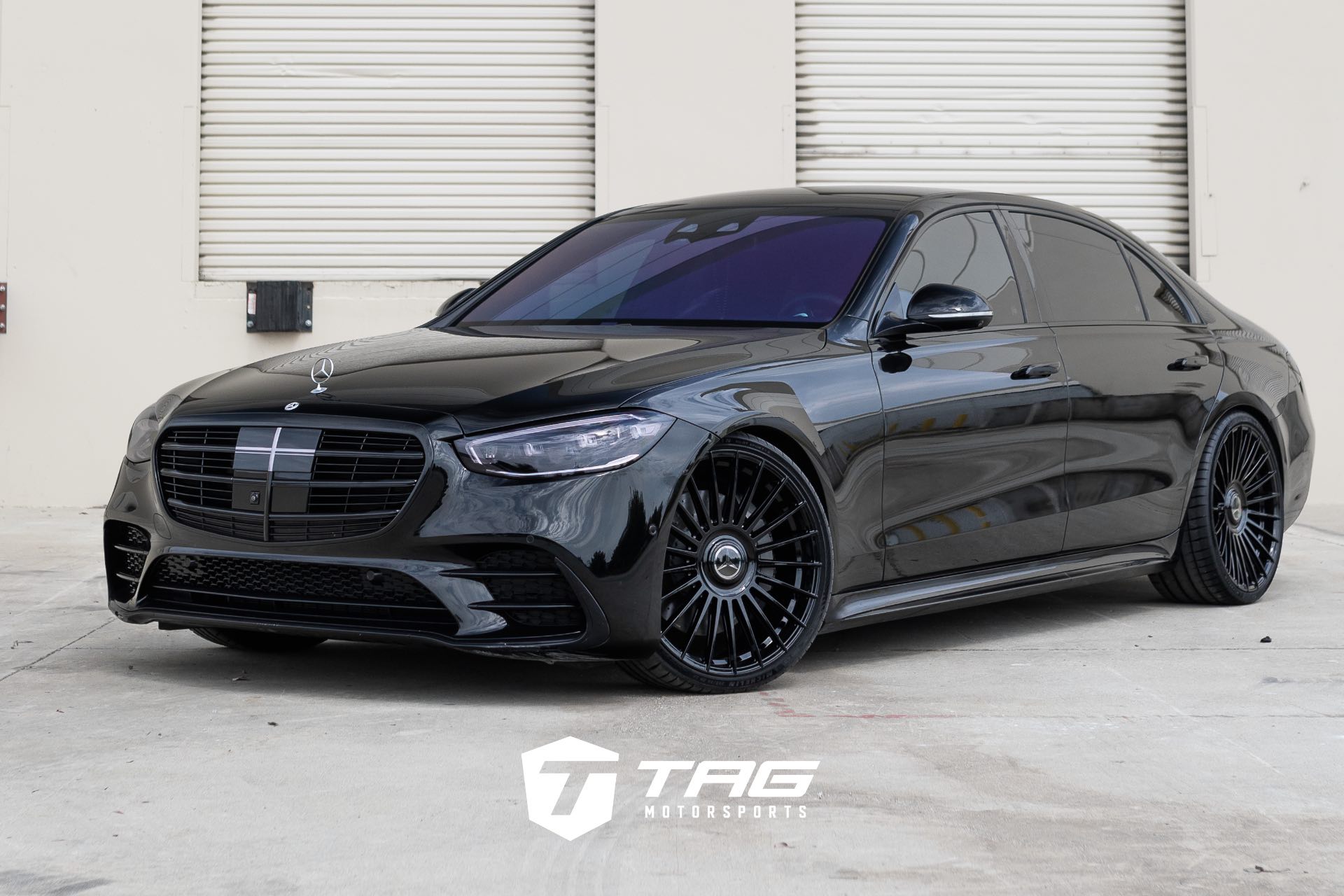 W223 S580 on Vossen HF-8 Wheels