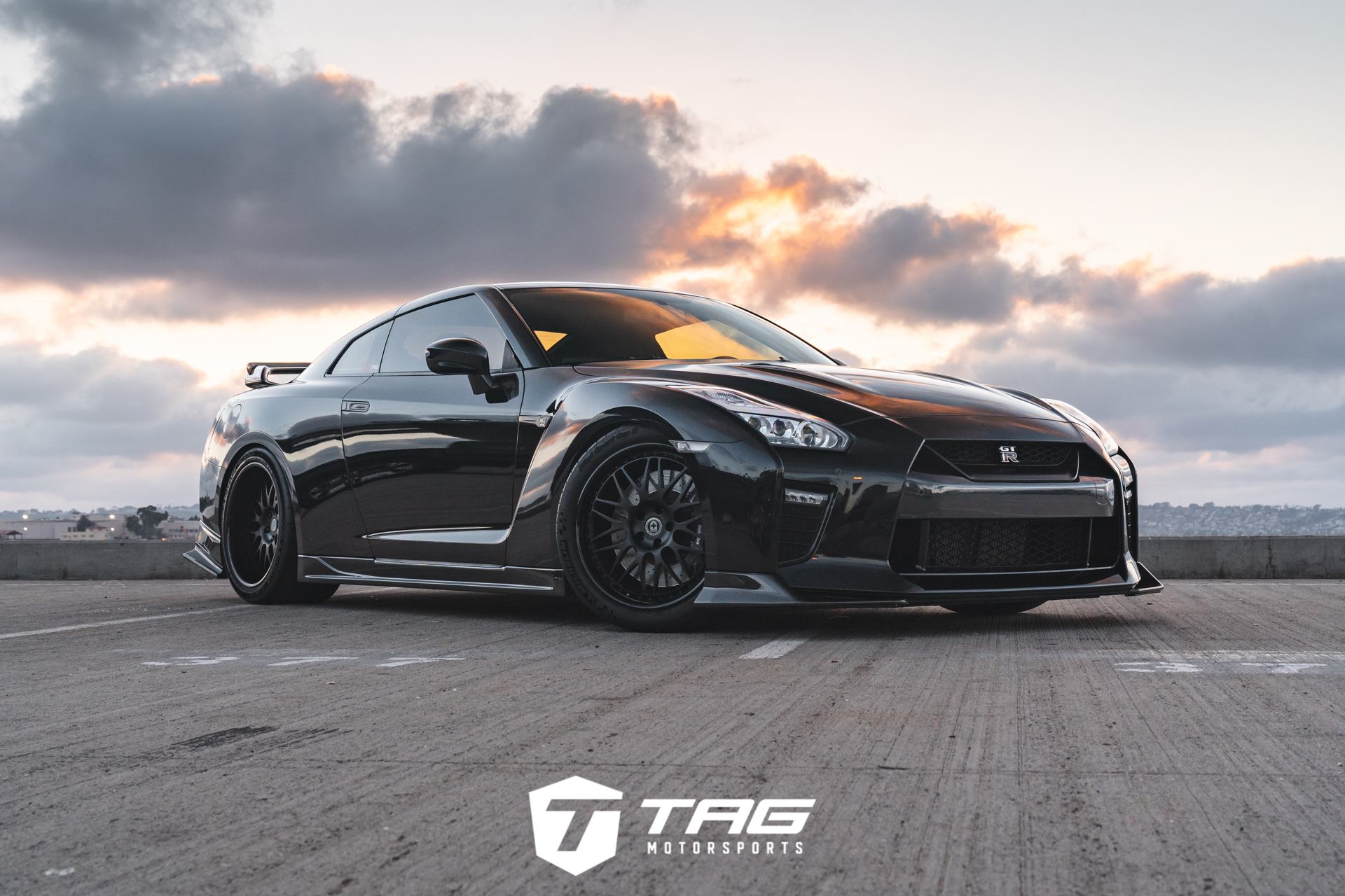 R35 GTR on HRE 540R Wheels