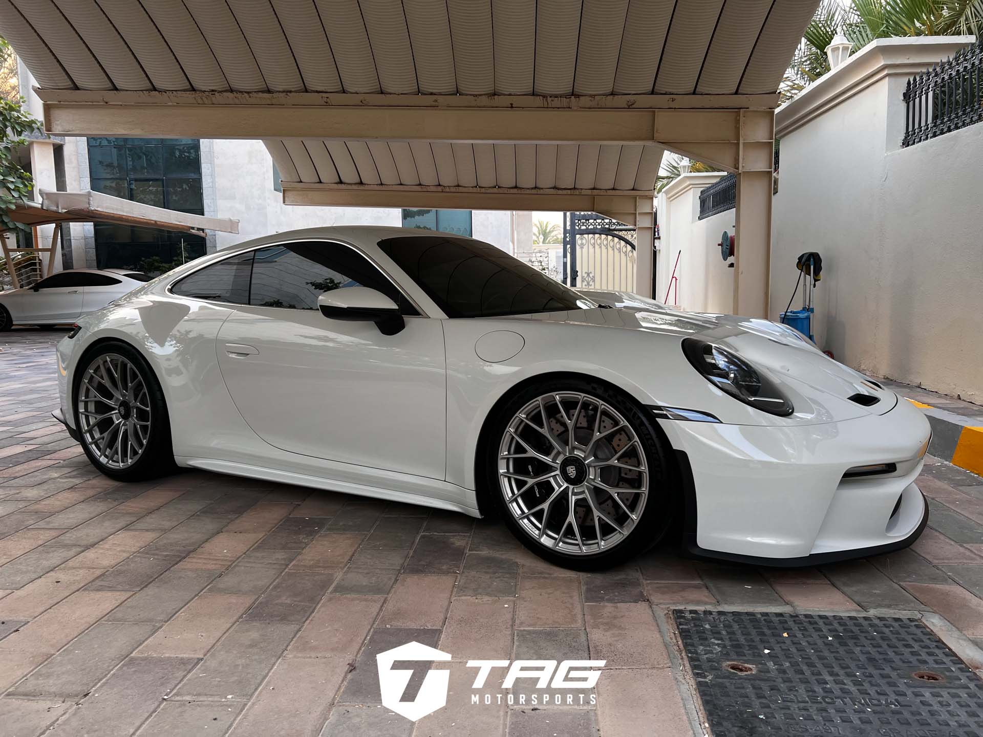 992 GT3 Touring on ANRKY AN10 Wheels