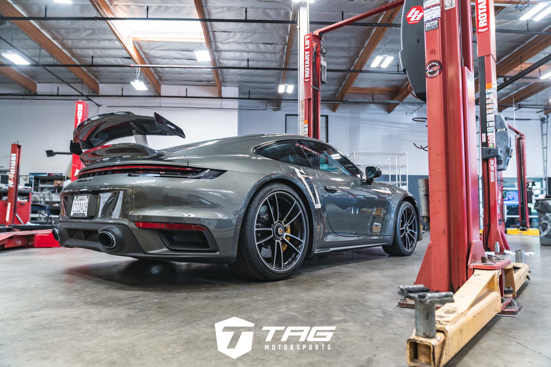 992 Turbo S Brabus & Techart Aero Install