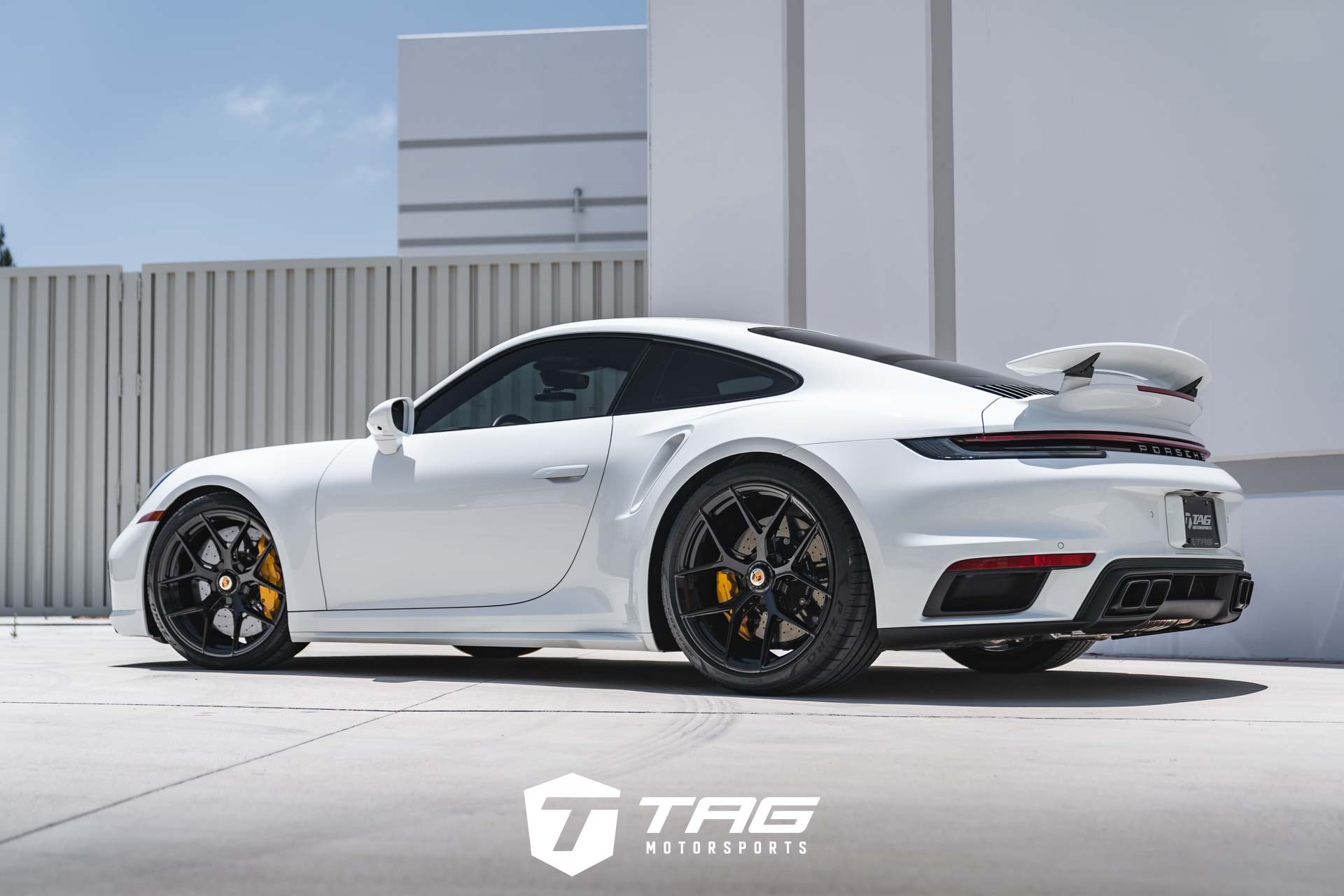 992 Turbo S on Vossen S21-01 | TECHART