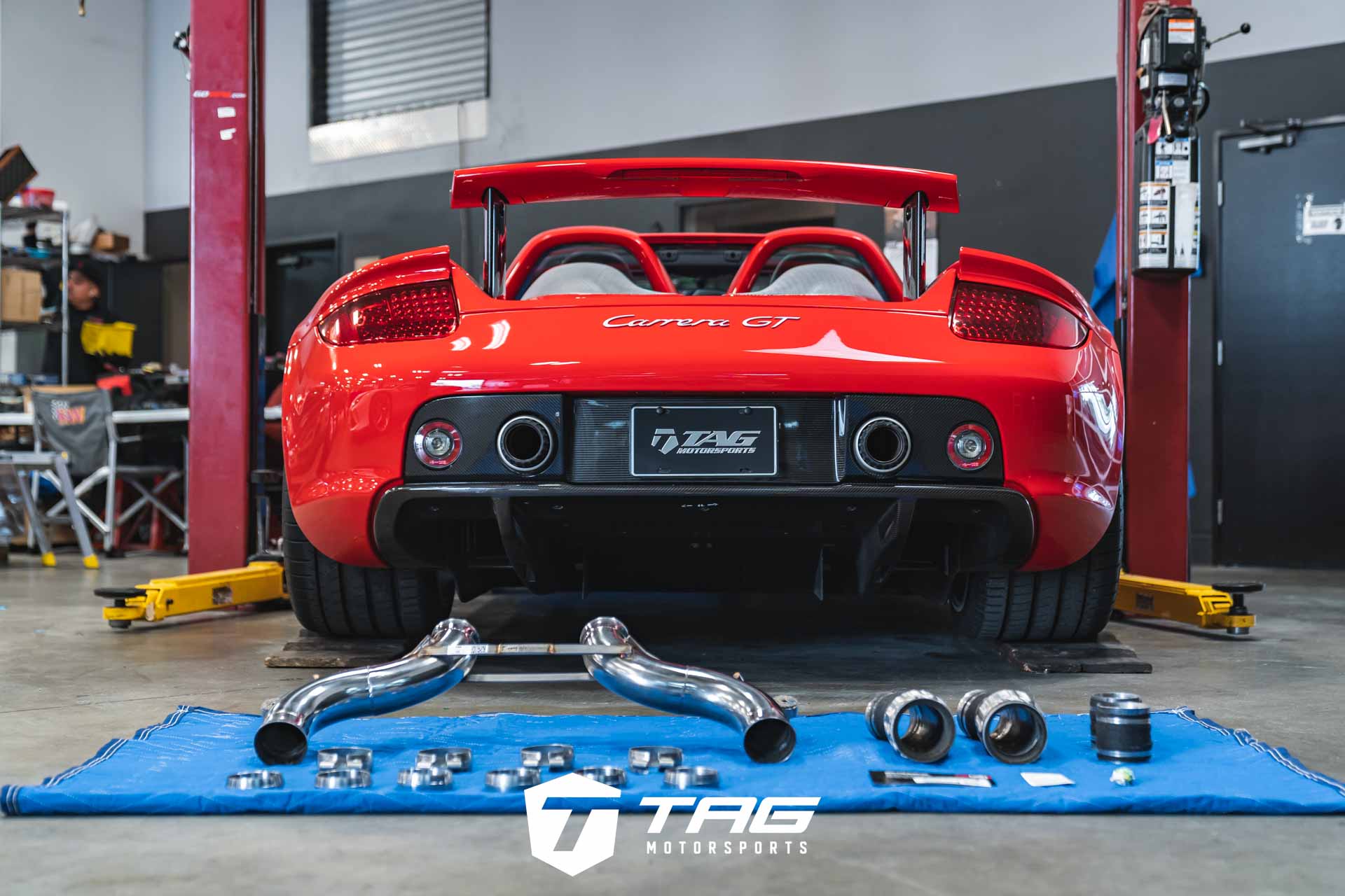 Carrera GT with AWE Straight Pipes