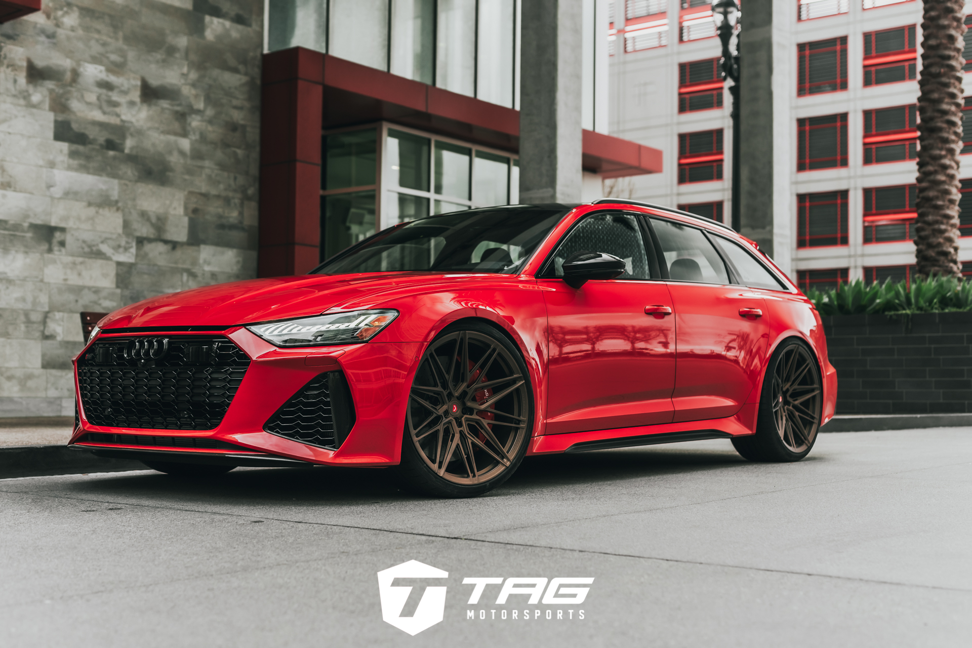 TAG RS6 Avant on Vossen EVO 5R Wheels: The City Shoot