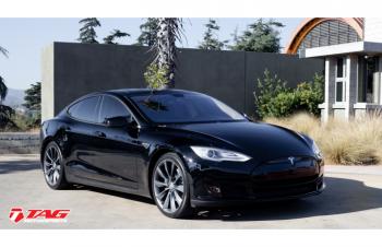 14' Tesla Model S BlackOut