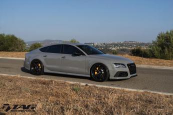 17' RS7 on HRE S104