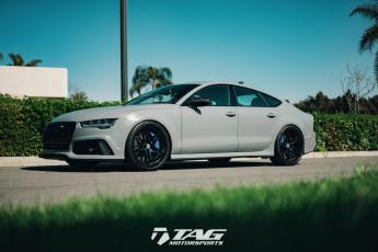 17' RS7 Performance on HRE P107 Wheels