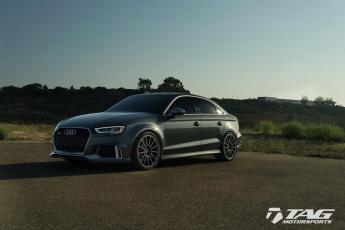 18' RS3 on 19" HRE 303M Wheels