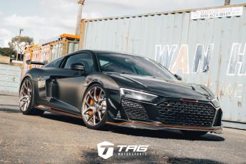 Gen 2 R8 on HRE 521M Wheels |1016 Hood