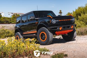 Bronco Lifted with AMP Steps
