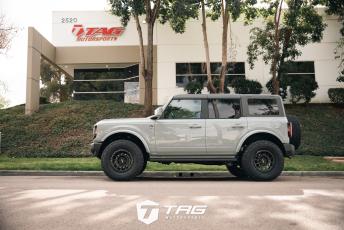 Bronco Lifted on Method 305 Wheels