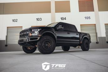 Raptor with TAG Blackout on Method Wheels
