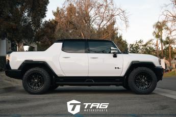 Hummer EV on Vossen HFX-1 Wheels