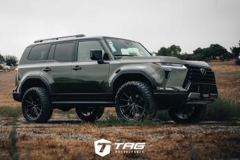 GX550 Lifted on Vossen HFX-2 Wheels