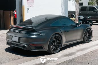 992 Turbo S on HRE R101 LW Forged Wheels