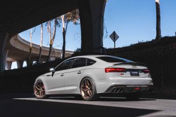 S5 Sportback on HRE FF11 with AWE Exhaust
