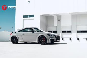 19' TT RS on HRE RC100
