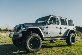 Wrangler High Altitude Lifted on Fuel Wheels