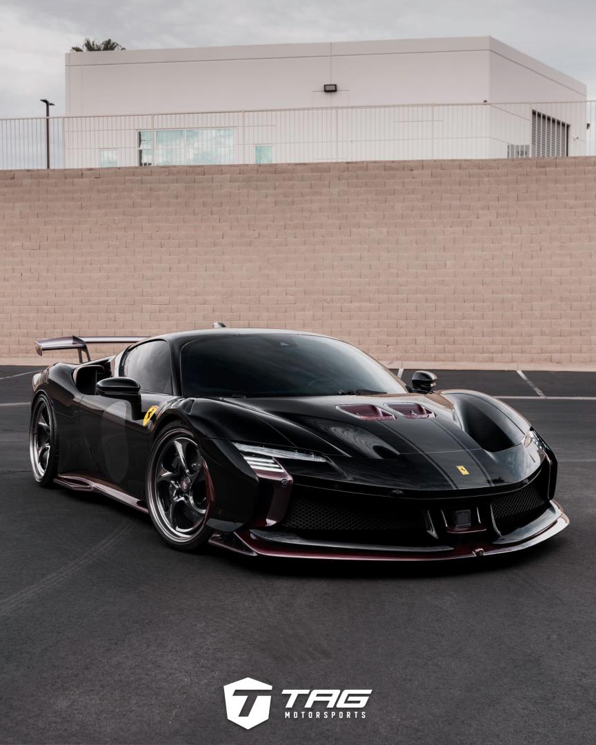 Ferrari SF90 XX Stradale on HRE 522 Forged Wheels