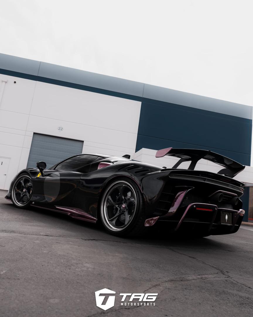 Ferrari SF90 XX Stradale on HRE 522 Forged Wheels