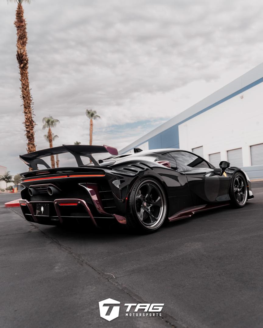 Ferrari SF90 XX Stradale on HRE 522 Forged Wheels