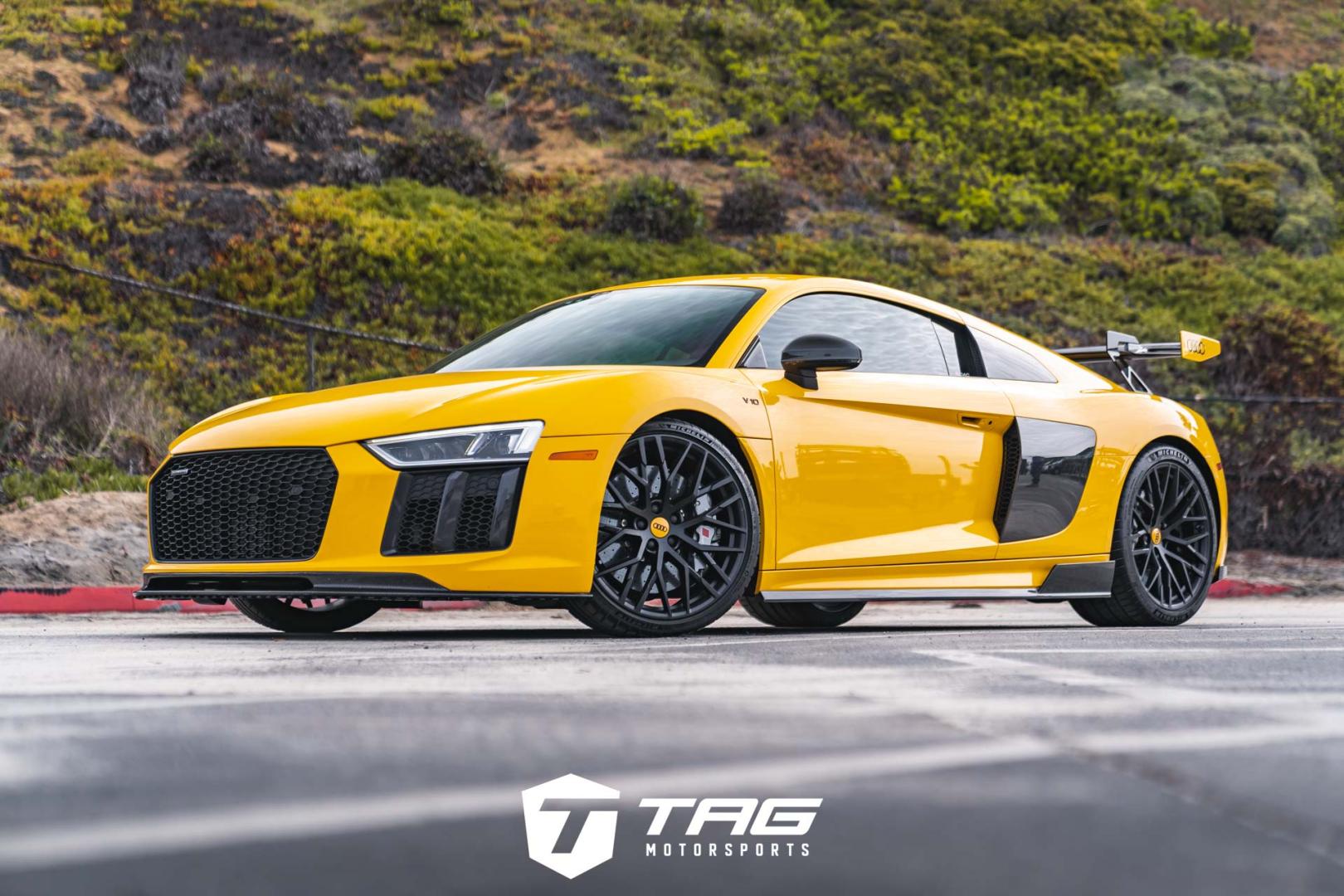 R8 V10 Equipped w/ 1016 Carbon Diffuser | TAG Motorsports | Audizine ...