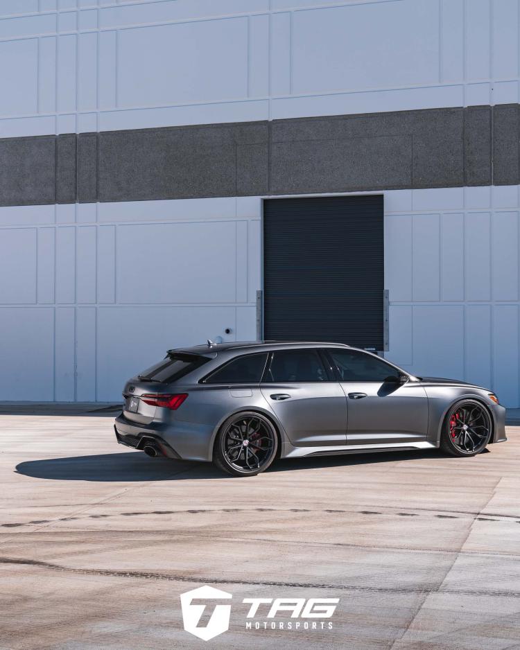 C8 RS6 with Akrapovic on HRE P201 Wheels