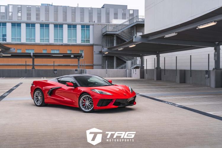 C8 Corvette on AG M520-R Wheels
