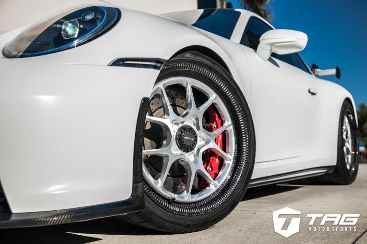 992 GT3 on HRE 521 CRBN | Techart | Dundon